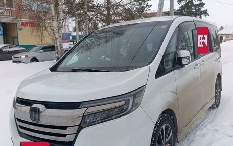 Honda Stepwgn IV, 2019 год, 2 550 000 рублей, 3 фотография