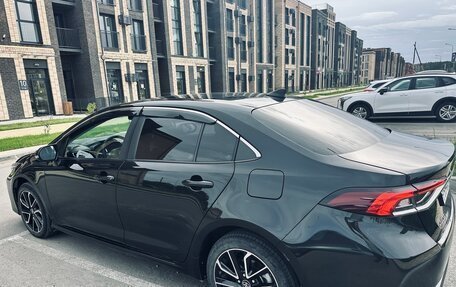 Toyota Corolla, 2021 год, 2 300 000 рублей, 4 фотография