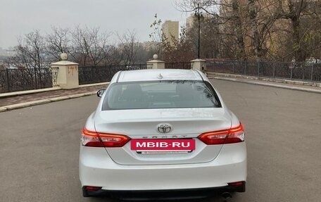 Toyota Camry, 2020 год, 3 250 000 рублей, 5 фотография