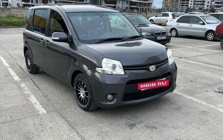 Toyota Sienta I, 2012 год, 1 050 000 рублей, 3 фотография