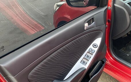 Hyundai Solaris II рестайлинг, 2014 год, 1 100 000 рублей, 8 фотография