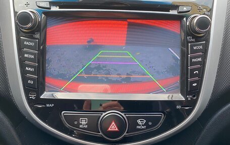 Hyundai Solaris II рестайлинг, 2014 год, 1 100 000 рублей, 10 фотография