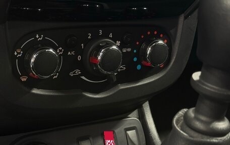 Renault Duster I рестайлинг, 2018 год, 995 000 рублей, 12 фотография