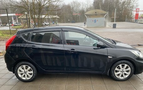 Hyundai Solaris II рестайлинг, 2012 год, 750 000 рублей, 5 фотография