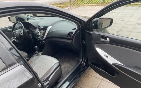 Hyundai Solaris II рестайлинг, 2012 год, 750 000 рублей, 8 фотография