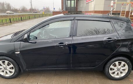 Hyundai Solaris II рестайлинг, 2012 год, 750 000 рублей, 4 фотография