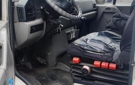 Volkswagen Transporter T4, 2001 год, 570 000 рублей, 3 фотография