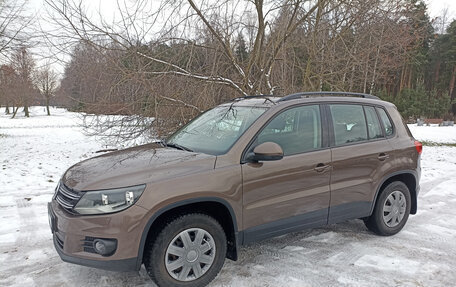 Volkswagen Tiguan I, 2014 год, 1 150 000 рублей, 2 фотография