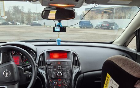 Opel Astra J, 2013 год, 580 000 рублей, 12 фотография