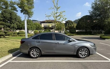 Chevrolet Monza, 2022 год, 1 455 000 рублей, 6 фотография