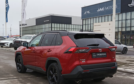 Toyota RAV4, 2021 год, 3 340 000 рублей, 8 фотография