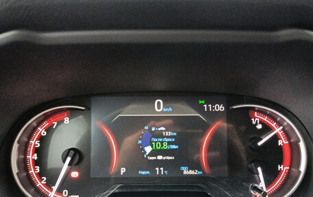 Toyota RAV4, 2021 год, 3 340 000 рублей, 16 фотография