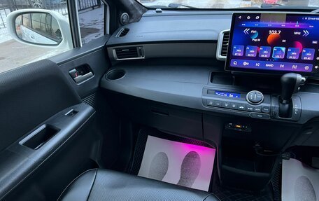 Honda Freed I, 2014 год, 1 199 000 рублей, 16 фотография