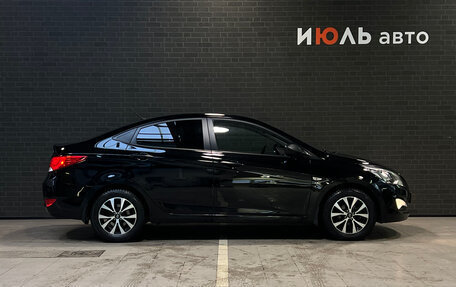 Hyundai Solaris II рестайлинг, 2015 год, 1 190 000 рублей, 5 фотография