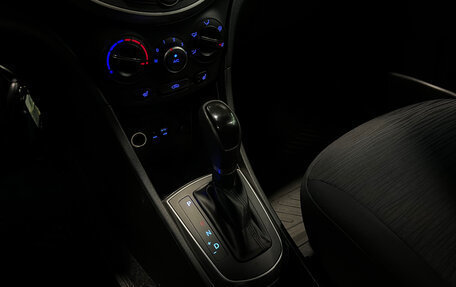 Hyundai Solaris II рестайлинг, 2015 год, 1 190 000 рублей, 15 фотография