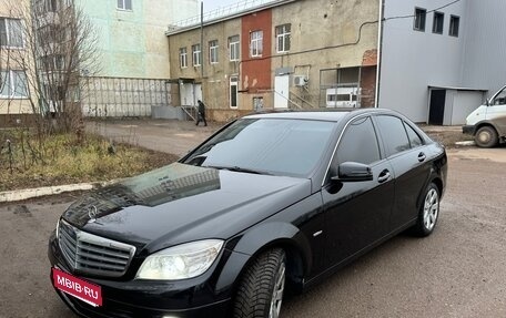 Mercedes-Benz C-Класс, 2009 год, 975 000 рублей, 1 фотография