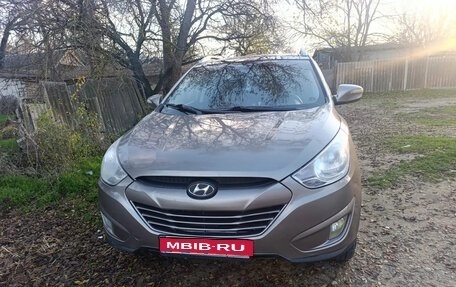 Hyundai Tucson III, 2012 год, 1 250 000 рублей, 1 фотография