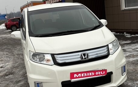 Honda Freed I, 2012 год, 1 200 000 рублей, 2 фотография