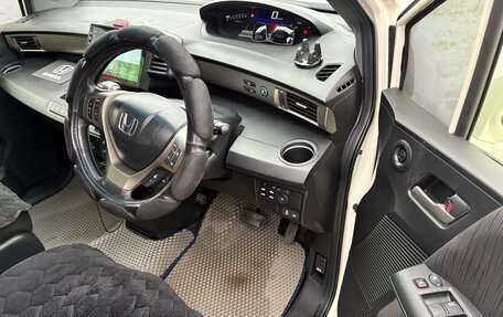 Honda Freed I, 2012 год, 1 200 000 рублей, 9 фотография