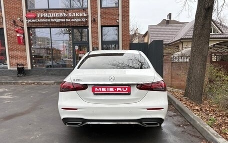 Mercedes-Benz E-Класс, 2020 год, 4 450 000 рублей, 9 фотография