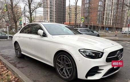Mercedes-Benz E-Класс, 2020 год, 4 450 000 рублей, 12 фотография