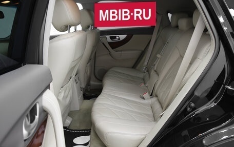 Infiniti QX70, 2013 год, 2 095 000 рублей, 14 фотография