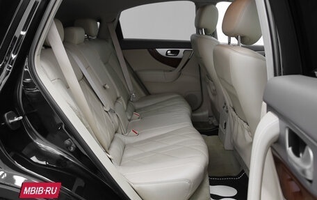 Infiniti QX70, 2013 год, 2 095 000 рублей, 13 фотография