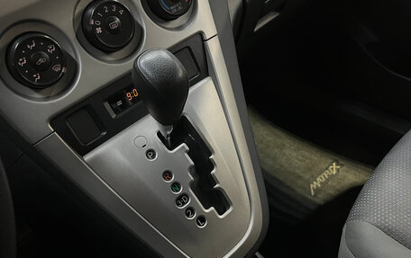 Toyota Matrix, 2008 год, 820 000 рублей, 18 фотография