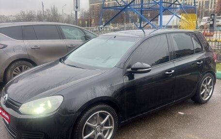 Volkswagen Golf VI, 2012 год, 600 000 рублей, 1 фотография