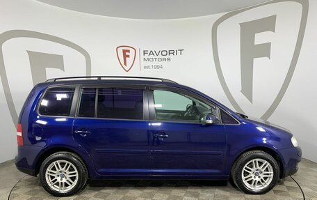 Volkswagen Touran III, 2003 год, 479 000 рублей, 4 фотография