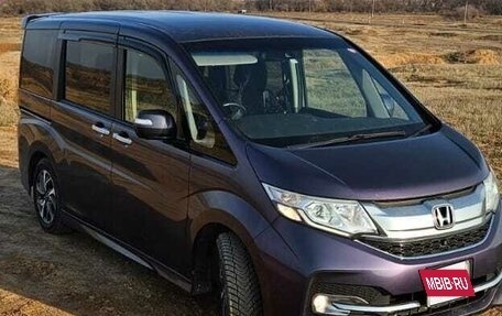 Honda Stepwgn IV, 2015 год, 1 700 000 рублей, 1 фотография