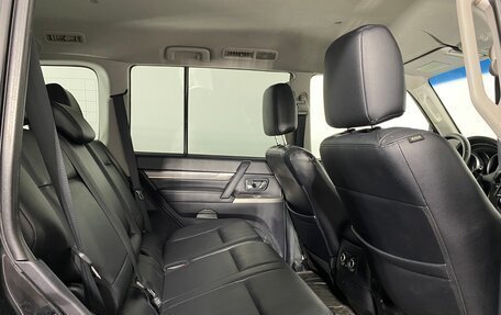 Mitsubishi Pajero IV, 2011 год, 1 770 000 рублей, 9 фотография