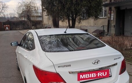 Hyundai Solaris II рестайлинг, 2014 год, 1 150 000 рублей, 2 фотография