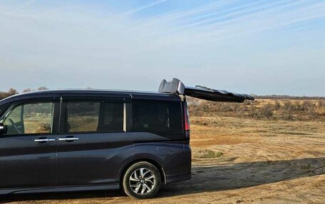 Honda Stepwgn IV, 2015 год, 1 700 000 рублей, 4 фотография