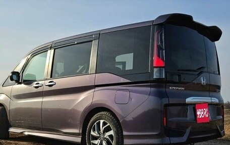 Honda Stepwgn IV, 2015 год, 1 700 000 рублей, 8 фотография