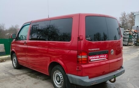 Volkswagen Transporter T5 рестайлинг, 2005 год, 1 230 000 рублей, 2 фотография