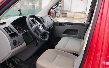 Volkswagen Transporter T5 рестайлинг, 2005 год, 1 230 000 рублей, 8 фотография