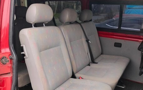 Volkswagen Transporter T5 рестайлинг, 2005 год, 1 230 000 рублей, 16 фотография