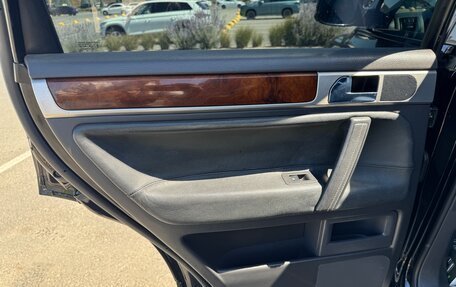 Volkswagen Touareg III, 2007 год, 1 349 000 рублей, 9 фотография