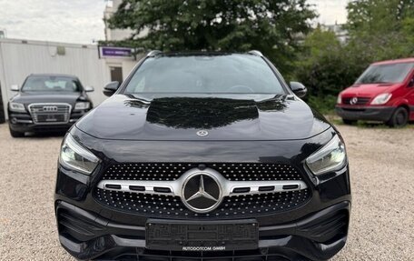 Mercedes-Benz GLA, 2022 год, 2 690 000 рублей, 3 фотография