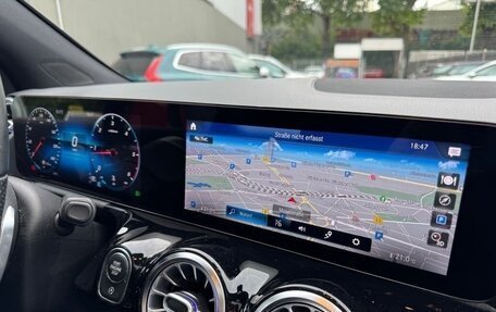 Mercedes-Benz GLA, 2022 год, 2 690 000 рублей, 15 фотография