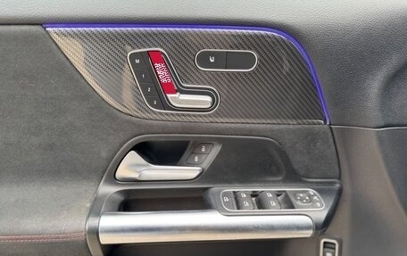 Mercedes-Benz GLA, 2022 год, 2 690 000 рублей, 13 фотография