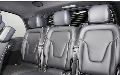 Mercedes-Benz V-Класс, 2025 год, 15 000 000 рублей, 10 фотография
