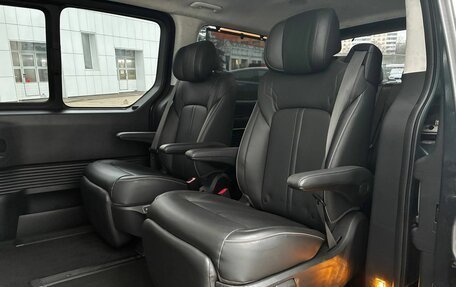 Hyundai Staria, 2023 год, 4 990 000 рублей, 9 фотография