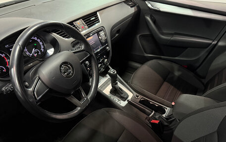 Skoda Octavia, 2019 год, 1 795 000 рублей, 14 фотография