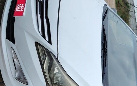 Hyundai Solaris II рестайлинг, 2015 год, 1 100 000 рублей, 1 фотография