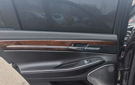 Genesis G90 I рестайлинг, 2017 год, 2 000 000 рублей, 9 фотография