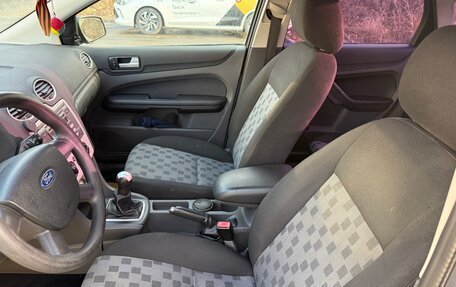 Ford Focus II рестайлинг, 2006 год, 305 000 рублей, 12 фотография