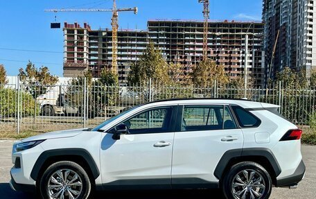 Toyota RAV4, 2025 год, 4 250 000 рублей, 3 фотография