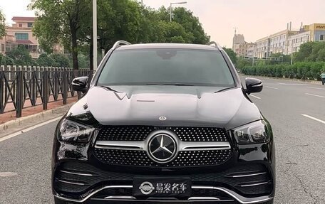 Mercedes-Benz GLE, 2022 год, 5 800 077 рублей, 2 фотография